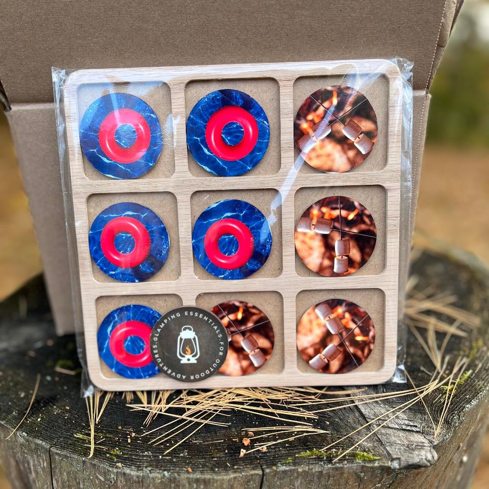 Tic tac toe board from Fall 2023 glamping box